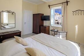 Ikio Concept Santorini