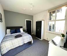 Chantry Suites by SA Stays