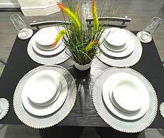 Chantry Suites by SA Stays