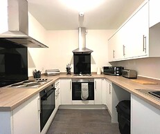 Chantry Suites by SA Stays