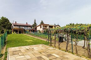 House Hortenzia Lake View