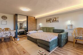 House Hortenzia Lake View