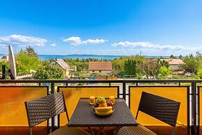 House Hortenzia Lake View