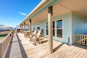 Tidewater 4 Bedroom Home by RedAwning