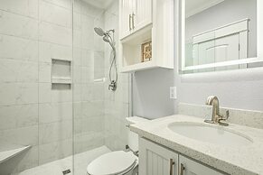 Sea Glass Cottage 2 Bedroom Home by RedAwning