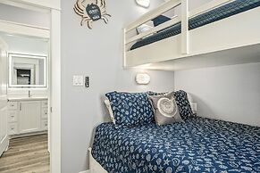 Sea Glass Cottage 2 Bedroom Home by RedAwning