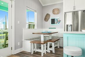 Sea Glass Cottage 2 Bedroom Home by RedAwning