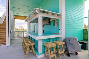 Sea Glass Cottage 2 Bedroom Home by RedAwning