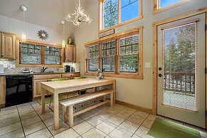 Solitude Bobcat #4 -- Estes Park -- Mountain Cabin Condo With Fireplac