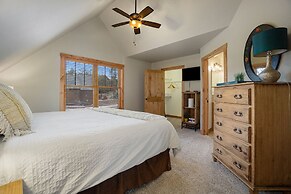 Solitude Bobcat #4 -- Estes Park -- Mountain Cabin Condo With Fireplac