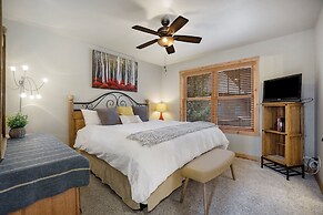 Solitude Bobcat #4 -- Estes Park -- Mountain Cabin Condo With Fireplac