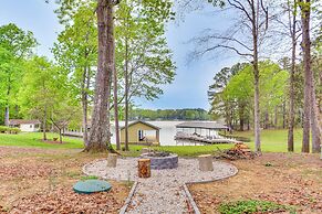 Lakefront Leasburg Home w/ Dock & Views!