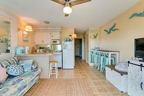 Oceanfront Hilton Head Island Condo w/ Pool Access