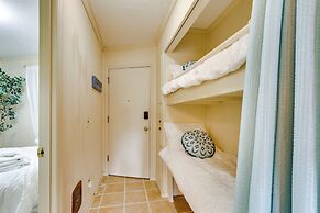 Oceanfront Hilton Head Island Condo w/ Pool Access