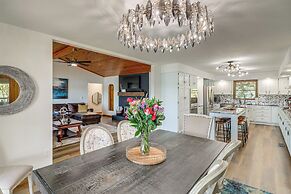 Tranquil Lakefront Greers Ferry Escape w/ Fire Pit