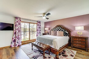 Tranquil Lakefront Greers Ferry Escape w/ Fire Pit