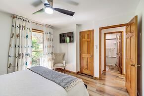 Tranquil Lakefront Greers Ferry Escape w/ Fire Pit