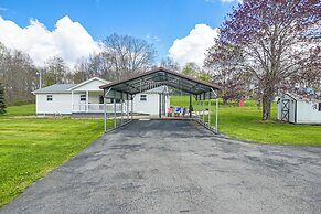 Pet-friendly West Virginia Home - Patio & Fire Pit