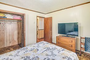 Pet-friendly West Virginia Home - Patio & Fire Pit