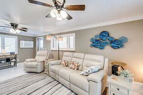 Port Charlotte Home w/ Lanai & Saltwater Pool!