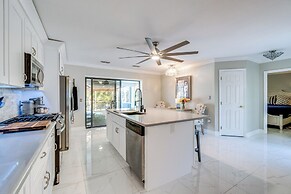 Port Charlotte Home w/ Lanai & Saltwater Pool!