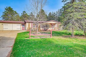 Dog-friendly Michigan Home w/ Deck & Fire Pit!