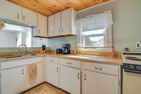 Oakland Apt on Messalonskee Lake w/ Dock Access!