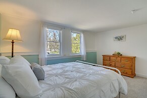 Oakland Apt on Messalonskee Lake w/ Dock Access!