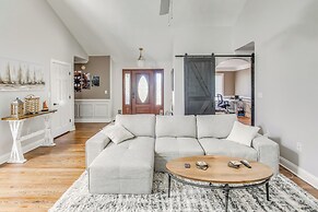 Dine, Shop & Splash: Family Home in Myrtle Beach