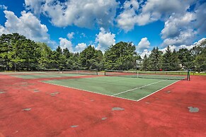 10 Mi to Pocono Raceway: Cozy Albrightsville Home!