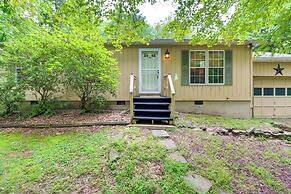 10 Mi to Pocono Raceway: Cozy Albrightsville Home!