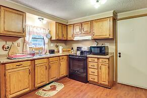 10 Mi to Pocono Raceway: Cozy Albrightsville Home!