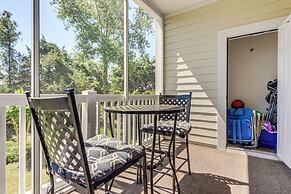 Community Pool & Hot Tub: North Myrtle Beach Condo