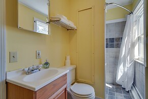 Lakefront Oakland Vacation Rental w/ Dock + Views!