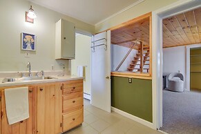 Lakefront Oakland Vacation Rental w/ Dock + Views!