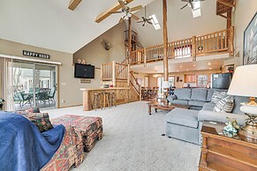 Family-friendly Houghton Lake House: Steps to Lake