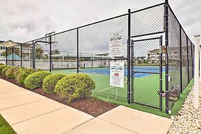 2 Mi to Rehoboth Beach: Updated Condo w/ Pools