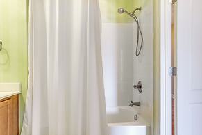 2 Mi to Rehoboth Beach: Updated Condo w/ Pools