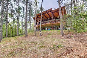 Blue Ridge Cabin w/ Hot Tub, Deck & Mountain Views