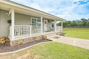 Pensacola Home on 1 Acre w/ Large Yard & Grill!