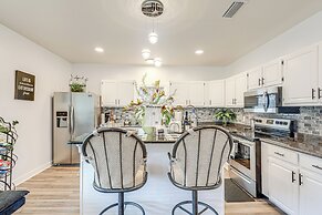 Pensacola Home on 1 Acre w/ Large Yard & Grill!