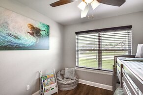 Peaceful Flint Home, Close to Lake Palestine!