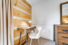 Panoramic Mtn Views: Spacious Tennessee Home!