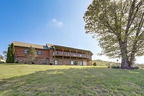 Panoramic Mtn Views: Spacious Tennessee Home!