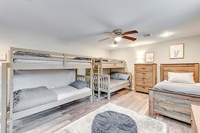 Pet-friendly Pocono Lake Home w/ Private Hot Tub!