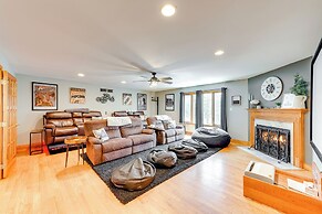 Pet-friendly Pocono Lake Home w/ Private Hot Tub!