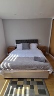 Spacious Luxurious Serviced Accommodation