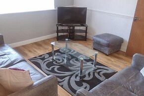Spacious Luxurious Serviced Accommodation