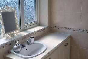 Spacious Luxurious Serviced Accommodation