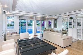 Villa Mo Icmeler Daily Weekly Rentals